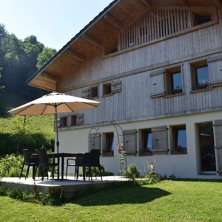 Apartment La Tibolire Sixt-Fer-a-Cheval Bagian luar foto