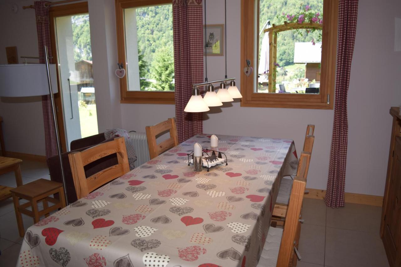 Apartment La Tibolire Sixt-Fer-a-Cheval Bagian luar foto