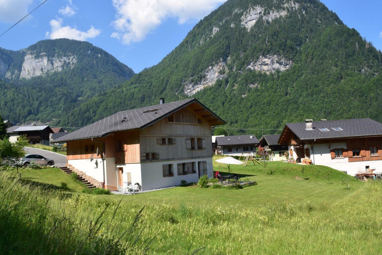 Apartment La Tibolire Sixt-Fer-a-Cheval Bagian luar foto